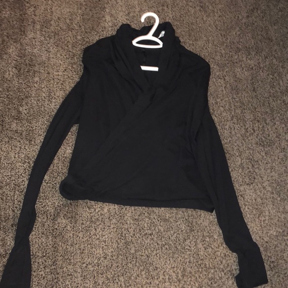 lululemon athletica Tops - Iviva /Lululemon wrap- EUC